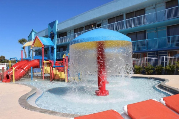 Flamingo Waterpark Resort image 11